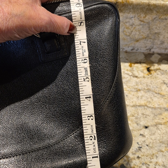 BVLGARI Decollete Handbag Black Leather In EC. Beautiful Structured Purse.EC. - Picture 13 of 16